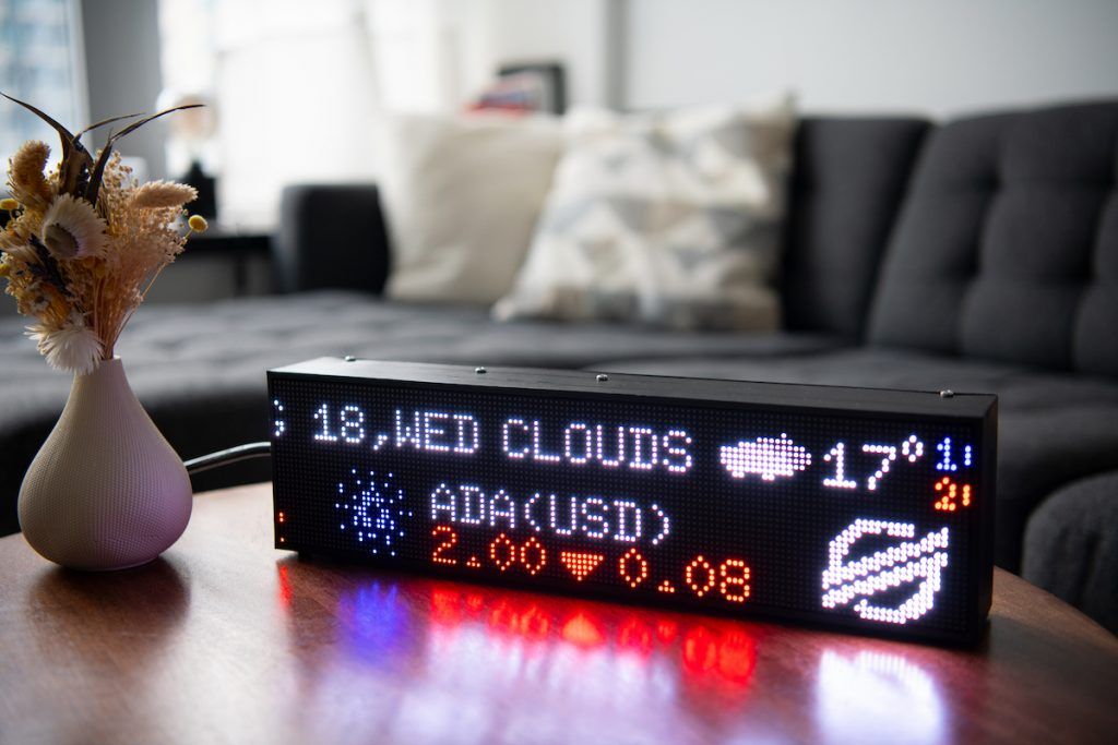 Image from Fintic is an All-in-One Home Stock Ticker and More