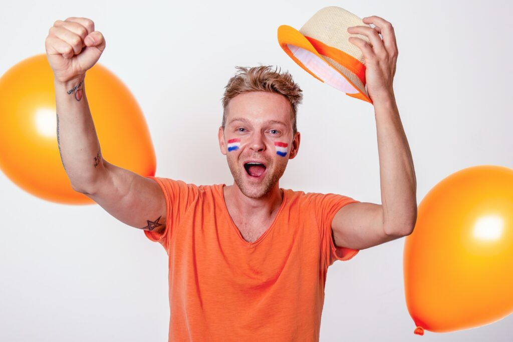 Image from Promote your crowdfunding campaign through a  Loyal Network