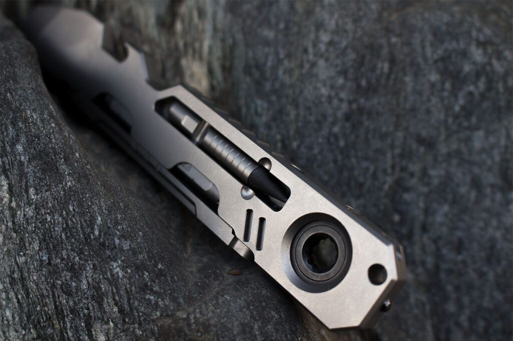 Image from Titanium Multi-Function Pry Bar: One Tool, many Applications