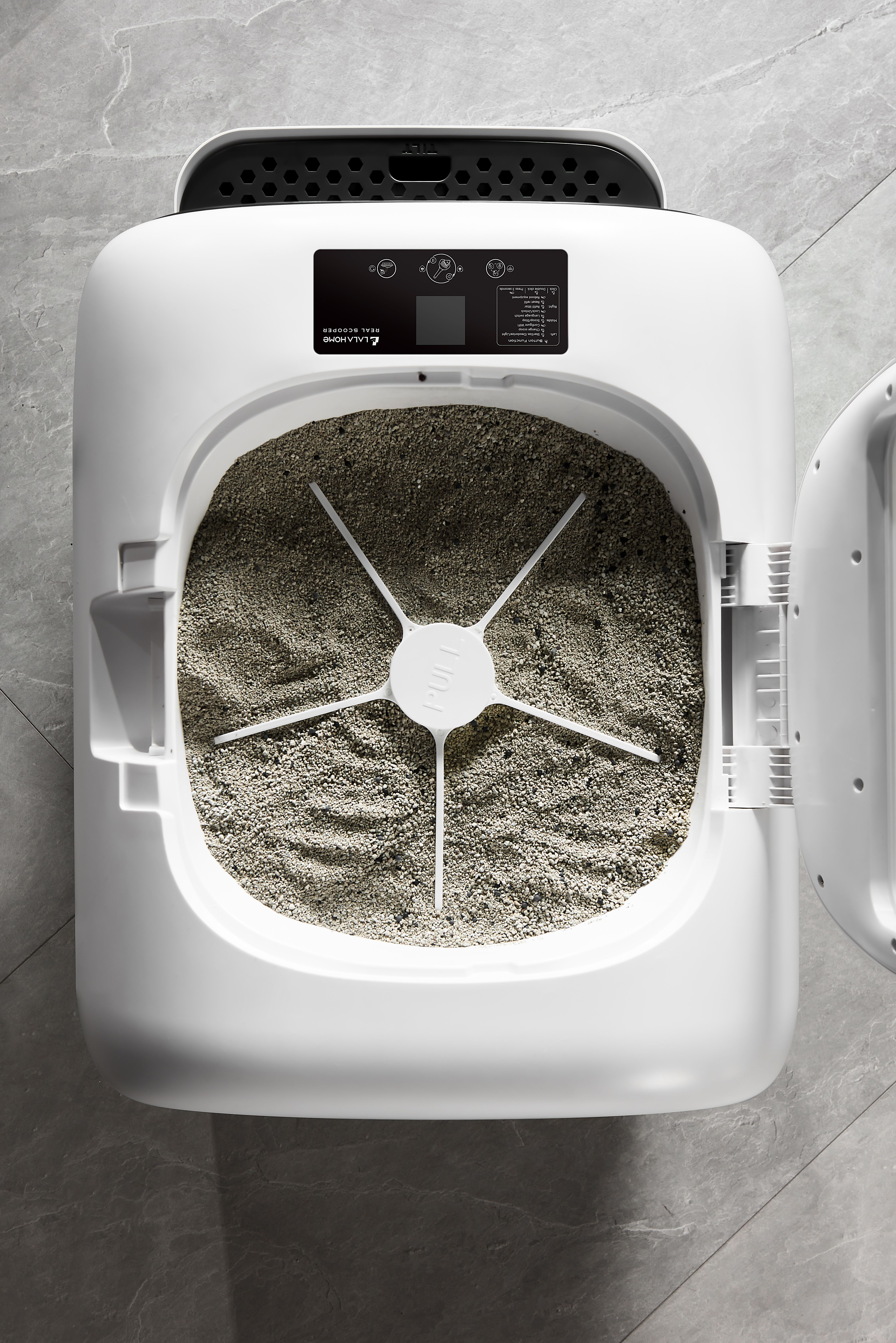 Image from Kitty Litter No More: Real Scooper's Game-Changing Tech