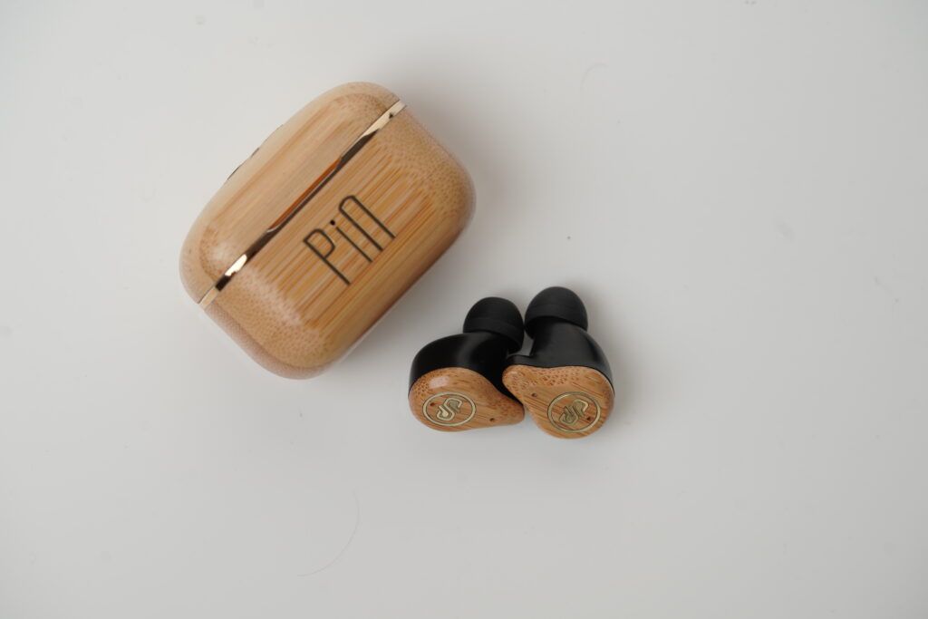 Image from The PIN: Luxury Wooden Earbuds With Built-In AI Translation