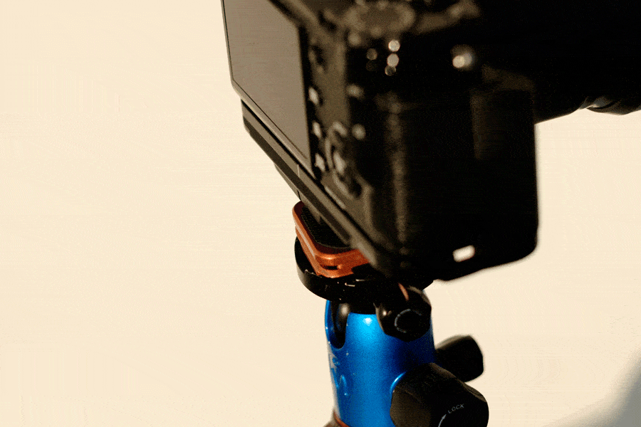 Image from Memistore - Camera Mounted Memory Card Holder